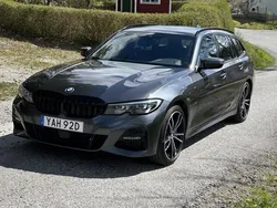 BMW 330e