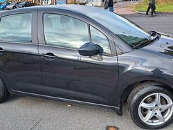 Svart Begagnad 2010 Citroën C3 Halvkombi | 26 500 kr (Marknadspris)