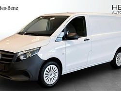 Vit (white) Ny 2025 Mercedes Vito Minibuss | 687 175 kr (Dyr)
