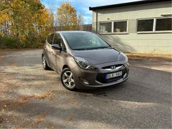 Brun Begagnad 2012 Hyundai ix20 Edition Halvkombi | 39 000 kr (Marknadspris)