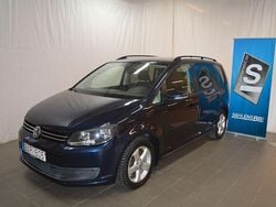 Mörkblå Begagnad 2011 VW Touran Minibuss | 98 000 kr (Marknadspris)