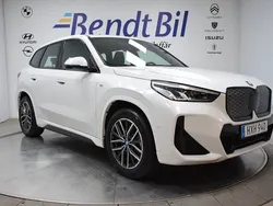 M portimao blue metallic Begagnad 2024 BMW iX1 M Sport SUV | 487 500 kr (Bra pris)