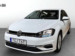 Pure white Begagnad 2019 VW Golf VII Kombi | 209 900 kr (Marknadspris)