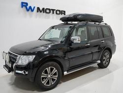 Röd Begagnad 2014 Mitsubishi Pajero SUV | 259 700 kr (Marknadspris)