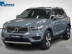 Grå Begagnad 2021 Volvo XC40 Inscription SUV | 339 900 kr (Marknadspris)