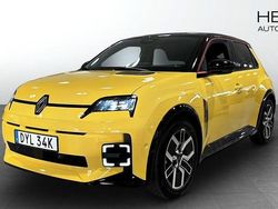 Gul Ny 2025 Renault R5 Iconic Halvkombi | 409 900 kr (Marknadspris)