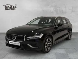 Svart Begagnad 2023 Volvo V60 Core Kombi | 379 000 kr (Marknadspris)