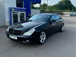 Svart Begagnad 2010 Mercedes CLS300 Sportkupé | 95 000 kr