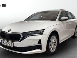 Vit Begagnad 2025 Skoda Octavia Selection Kombi | 314 900 kr (Lite dyr)