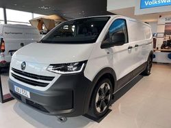Vit (clear white) Ny 2025 VW T6.1 Edition Van | 737 375 kr