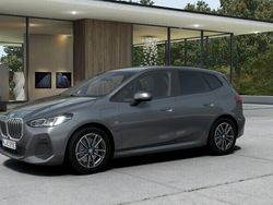 Grå/silver Ny 2025 BMW 225 Active Tourer M Sport Minibuss | 607 600 kr