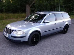 Blå Begagnad 2004 VW Passat Trendline Kombi | 29 000 kr (Dyr)