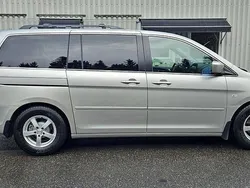 Silver Begagnad 2006 Honda Odyssey Minibuss | 96 000 kr