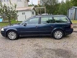 Grå Begagnad 2005 VW Passat Trendline Kombi | 11 000 kr (Marknadspris)