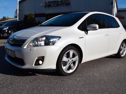 Vit Begagnad 2011 Toyota Auris Hybrid Premium Halvkombi | 114 900 kr (Lite dyr)