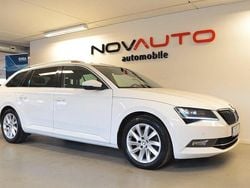 Candyvit Begagnad 2017 Skoda Superb Style Kombi | 179 900 kr (Marknadspris)