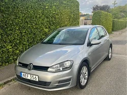 Silver Begagnad 2017 VW Golf VII Halvkombi | 110 000 kr (Dyr)