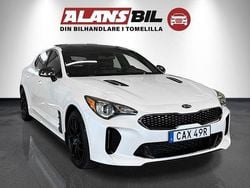 Vit Begagnad 2020 Kia Stinger Halvkombi | 299 000 kr