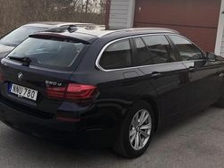Blå Begagnad 2014 BMW 520 Kombi | 129 000 kr (Marknadspris)
