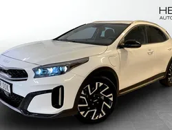 Vit (white) Begagnad 2023 Kia XCeed Advance SUV | 259 900 kr (Bra pris)