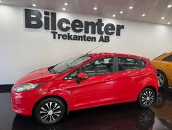 Röd Begagnad 2009 Ford Fiesta Trend Halvkombi | 37 900 kr (Marknadspris)