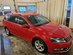 Röd Begagnad 2011 VW Passat Kombi | 59 900 kr (Bra pris)