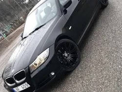Svart Begagnad 2010 BMW 320 Comfort Edition Sedan | 79 000 kr (Marknadspris)