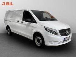 Vit Begagnad 2023 Mercedes Vito Minibuss | 299 900 kr (Superpris)