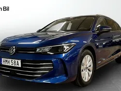 Blå (reef blue metallic) Begagnad 2024 VW Passat Business Kombi | 449 800 kr (Lite dyr)