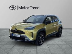 Gul Begagnad 2021 Toyota Yaris Hybrid Edition SUV | 274 900 kr (Marknadspris)