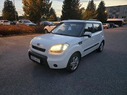 Vit Begagnad 2010 Kia Soul 4 SUV | 40 000 kr (Dyr)