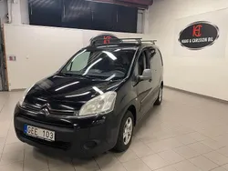 Svart Begagnad 2012 Citroën Berlingo Minibuss | 39 000 kr (Marknadspris)