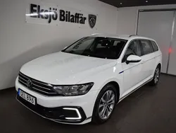Vit Begagnad 2020 VW Passat GTE Kombi | 199 499 kr (Bra pris)