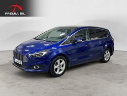 Blå Begagnad 2015 Ford S-MAX Titanium Minibuss | 144 900 kr (Marknadspris)
