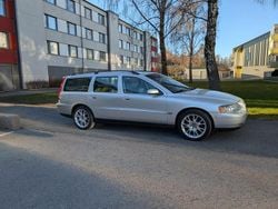 Begagnad 2006 Volvo V70 Kombi | 55 000 kr (Dyr)