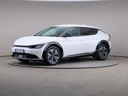 Vit Begagnad 2022 Kia EV6 4 SUV | 385 000 kr