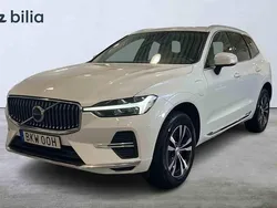 Vit Begagnad 2023 Volvo XC60 SUV | 369 900 kr (Superpris)