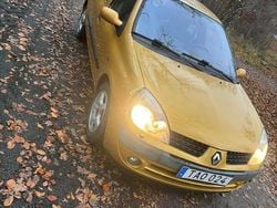 Begagnad 2002 Renault Clio II Halvkombi | 13 950 kr (Marknadspris)