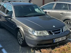 Brun Begagnad 2005 Saab 9-5 Linear Kombi | 10 000 kr (Bra pris)