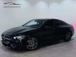 Svart Begagnad 2022 Mercedes CLA200 AMG Sportkupé | 359 900 kr (Marknadspris)