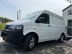 Vit Begagnad 2014 VW T5 Van | 125 000 kr (Marknadspris)