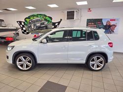 Vit Begagnad 2015 VW Tiguan R-line SUV | 139 500 kr (Lite dyr)