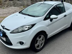 Vit Begagnad 2012 Ford Fiesta Halvkombi | 17 900 kr (Superpris)