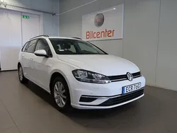 Vit Begagnad 2020 VW Golf VIII Kombi | 179 900 kr (Marknadspris)