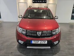 Röd Begagnad 2019 Dacia Sandero Stepway Halvkombi | 79 900 kr (Bra pris)