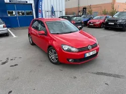 Röd Begagnad 2011 VW Golf VII Halvkombi | 79 900 kr (Bra pris)