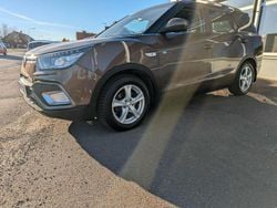 Brun Begagnad 2016 Ssangyong (KGM) Tivoli SUV | 82 500 kr