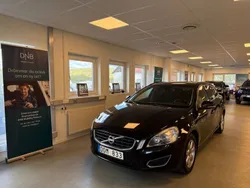 Svart Begagnad 2012 Volvo V60 Momentum Kombi | 69 900 kr (Superpris)
