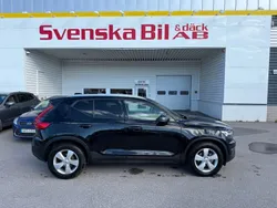 Svart Begagnad 2018 Volvo XC40 Momentum SUV | 275 000 kr (Marknadspris)