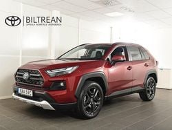 Röd Begagnad 2024 Toyota RAV4 Hybrid SUV | 469 900 kr (Marknadspris)